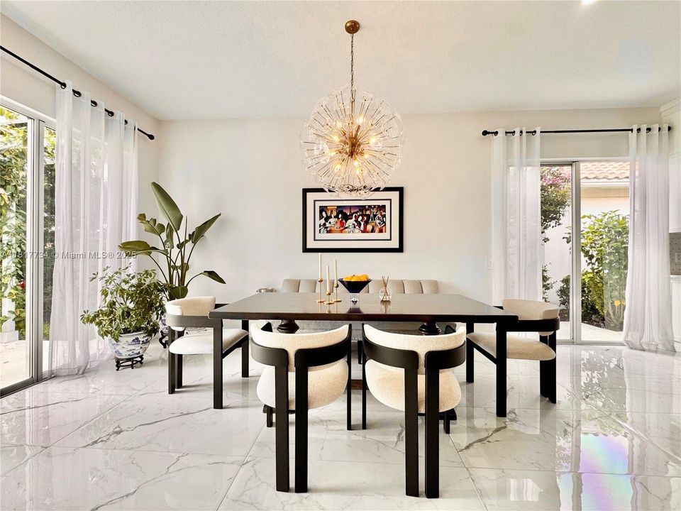 Recently Sold: $849,000 (3 beds, 2 baths, 2199 Square Feet)