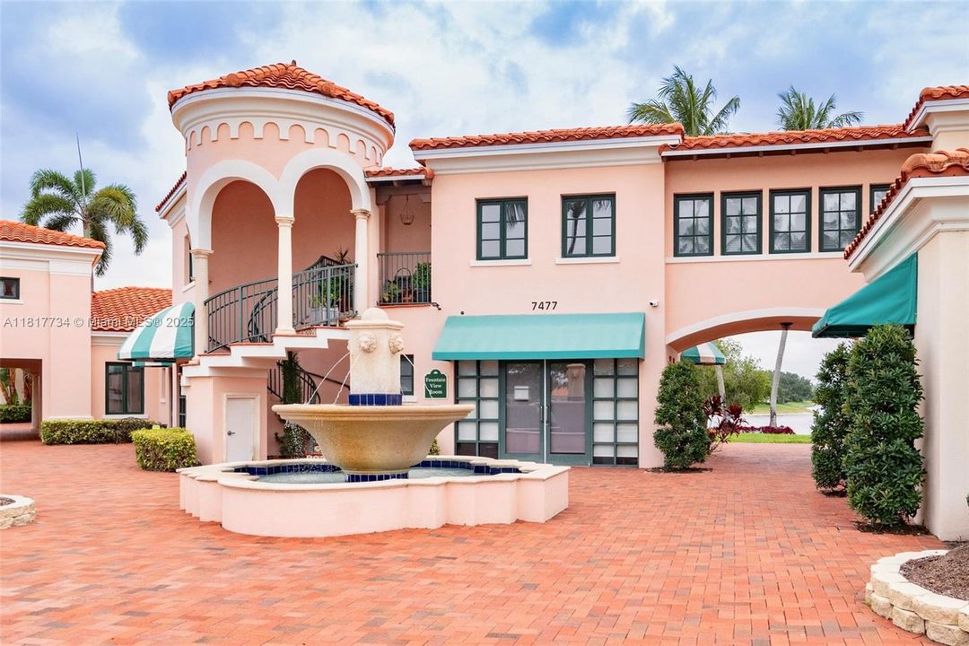 Recently Sold: $849,000 (3 beds, 2 baths, 2199 Square Feet)