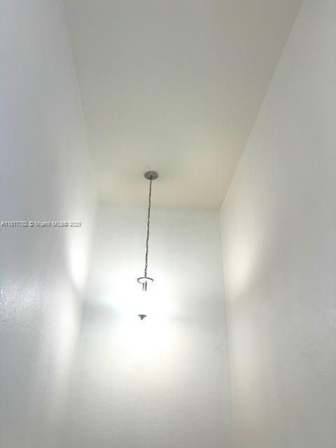 最近租的: $2,850 (3 贝兹, 2 浴室, 1394 平方英尺)