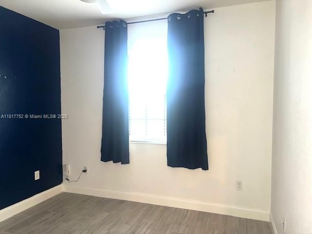 最近租的: $2,850 (3 贝兹, 2 浴室, 1394 平方英尺)