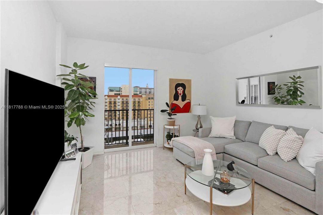 Vendido Recientemente: $499,000 (1 camas, 1 baños, 798 Pies cuadrados)