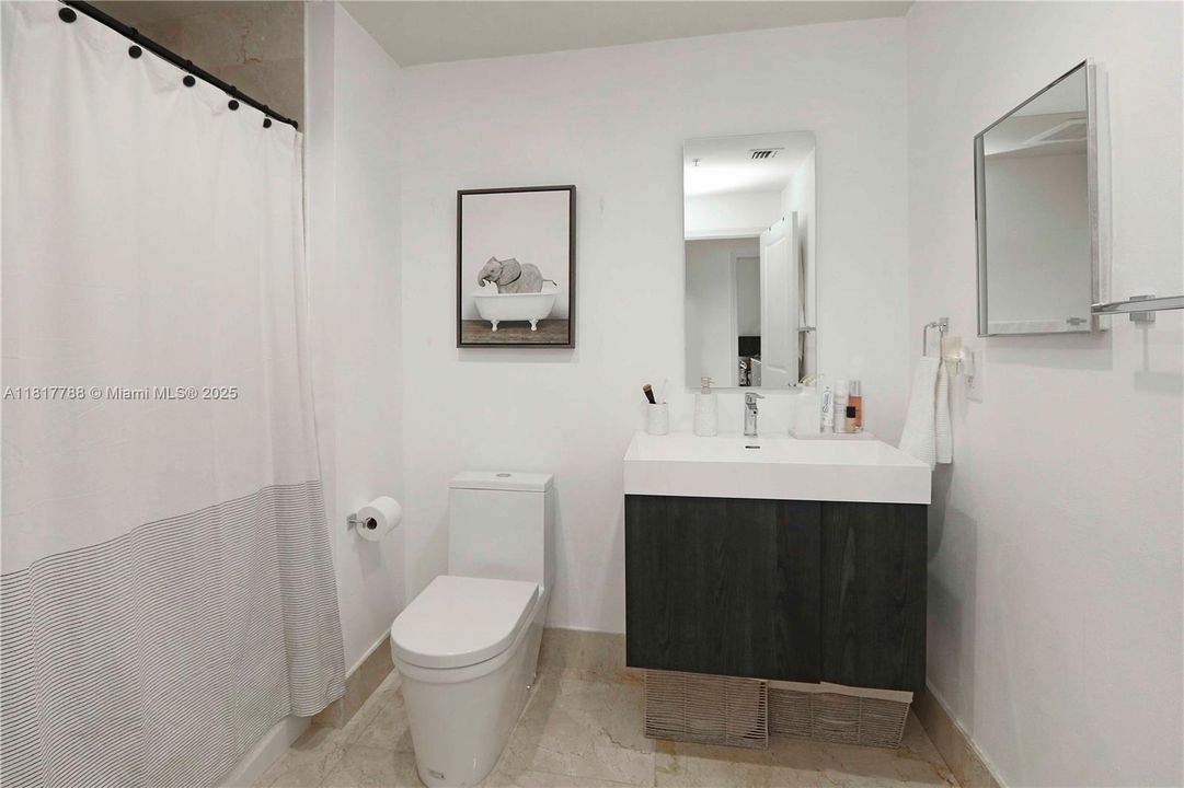 Vendido Recientemente: $499,000 (1 camas, 1 baños, 798 Pies cuadrados)