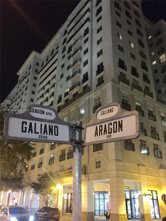 Vendido Recientemente: $499,000 (1 camas, 1 baños, 798 Pies cuadrados)