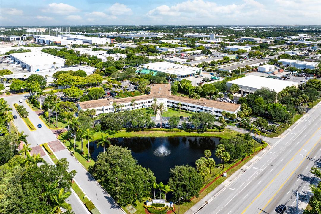 025-555Southwest12thAvenue-PompanoBeach-