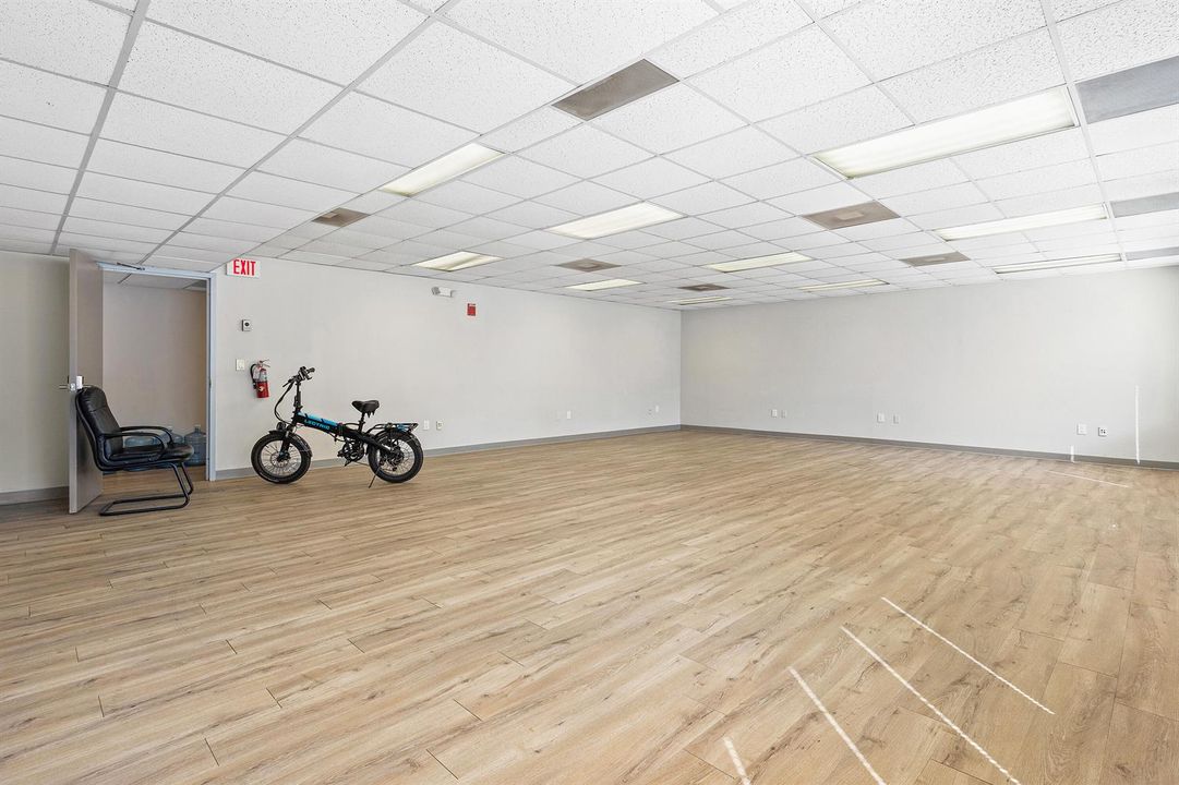 011-555Southwest12thAvenue-PompanoBeach-