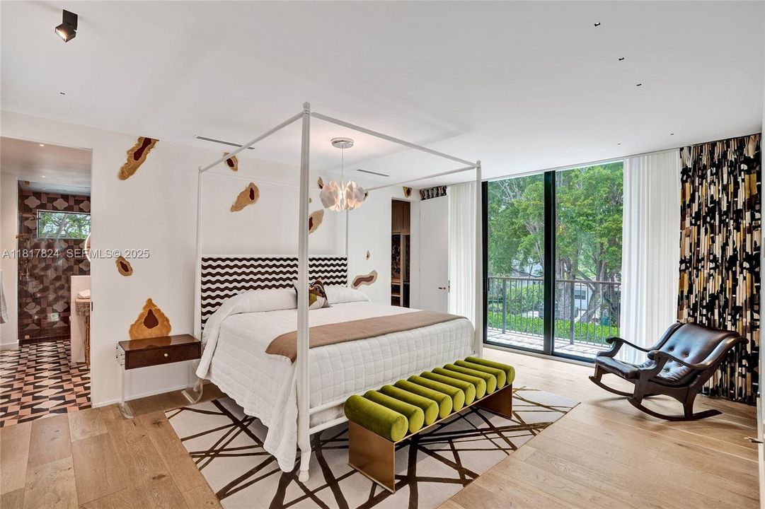 En Venta: $5,100,000 (4 camas, 4 baños, 4000 Pies cuadrados)