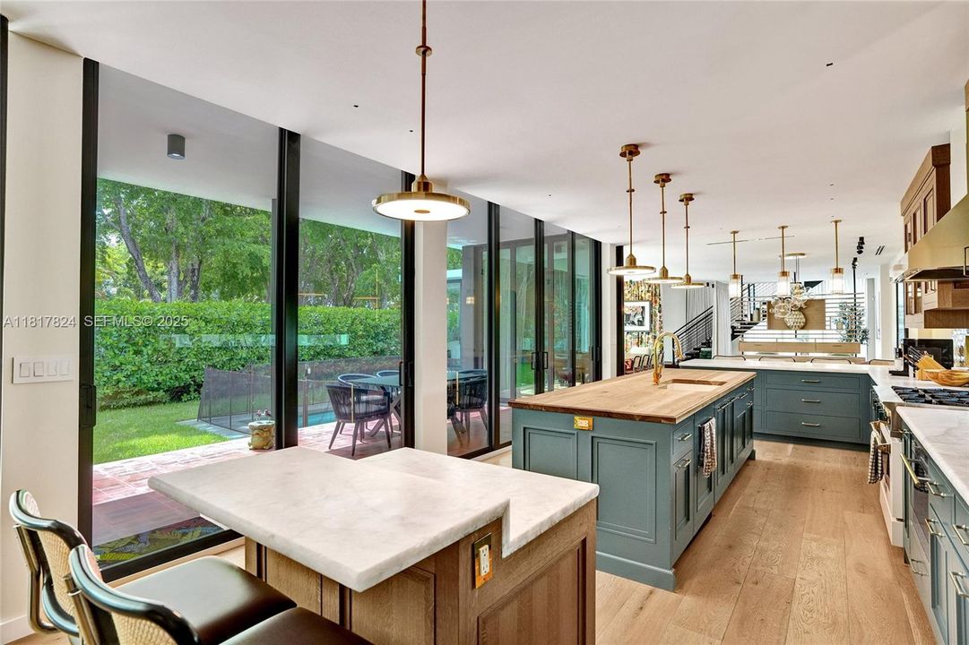 En Venta: $5,100,000 (4 camas, 4 baños, 4000 Pies cuadrados)