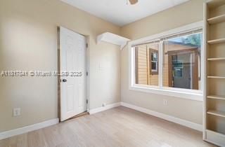 待售: $675,000 (0 贝兹, 0 浴室, 1359 平方英尺)