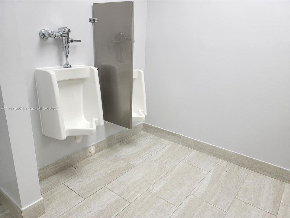 В аренду: $10,000 (0 спален, 0 ванн, 0 Квадратных фут)