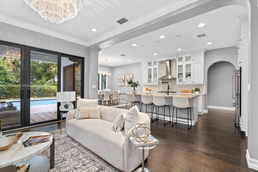 Flex room on main level perfect office or guestroom