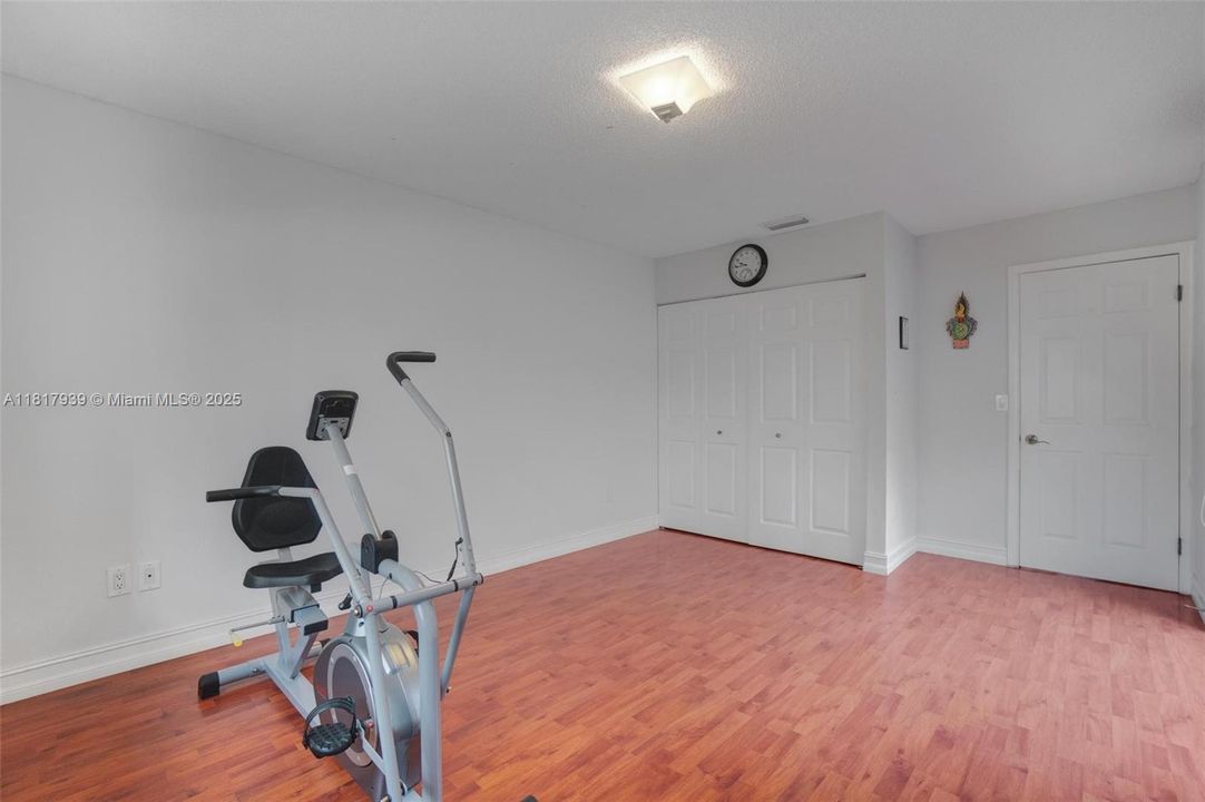 待售: $580,000 (3 贝兹, 2 浴室, 1712 平方英尺)