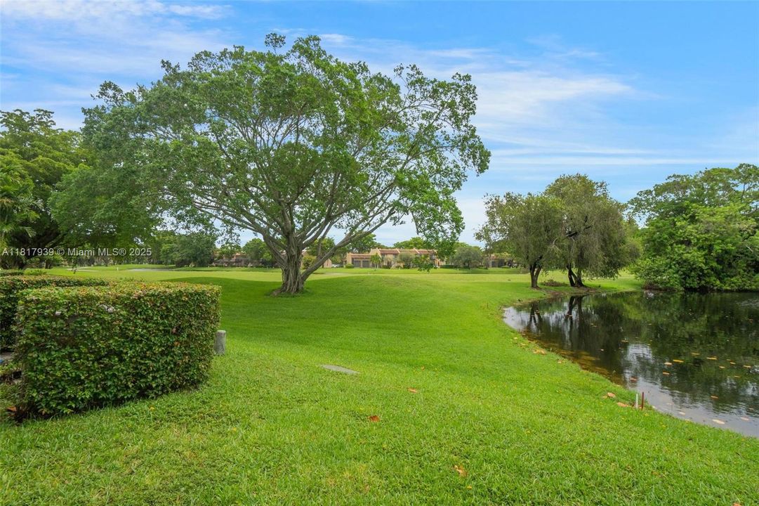 待售: $580,000 (3 贝兹, 2 浴室, 1712 平方英尺)