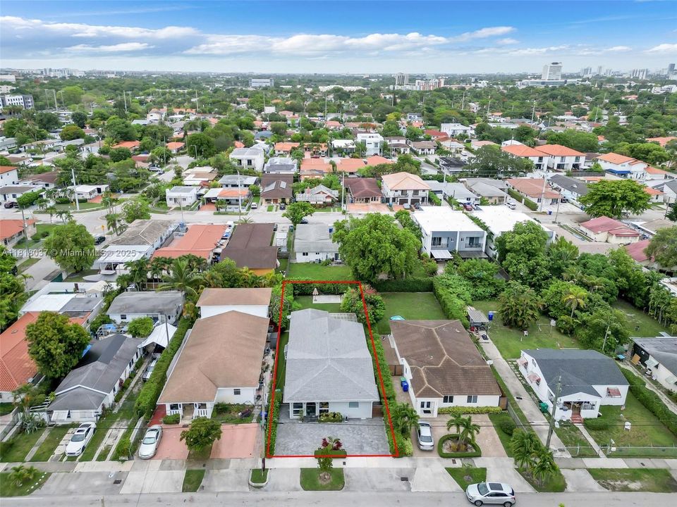 Недавно продано: $1,149,000 (4 спален, 3 ванн, 2086 Квадратных фут)