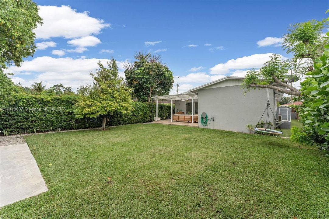 Недавно продано: $1,149,000 (4 спален, 3 ванн, 2086 Квадратных фут)