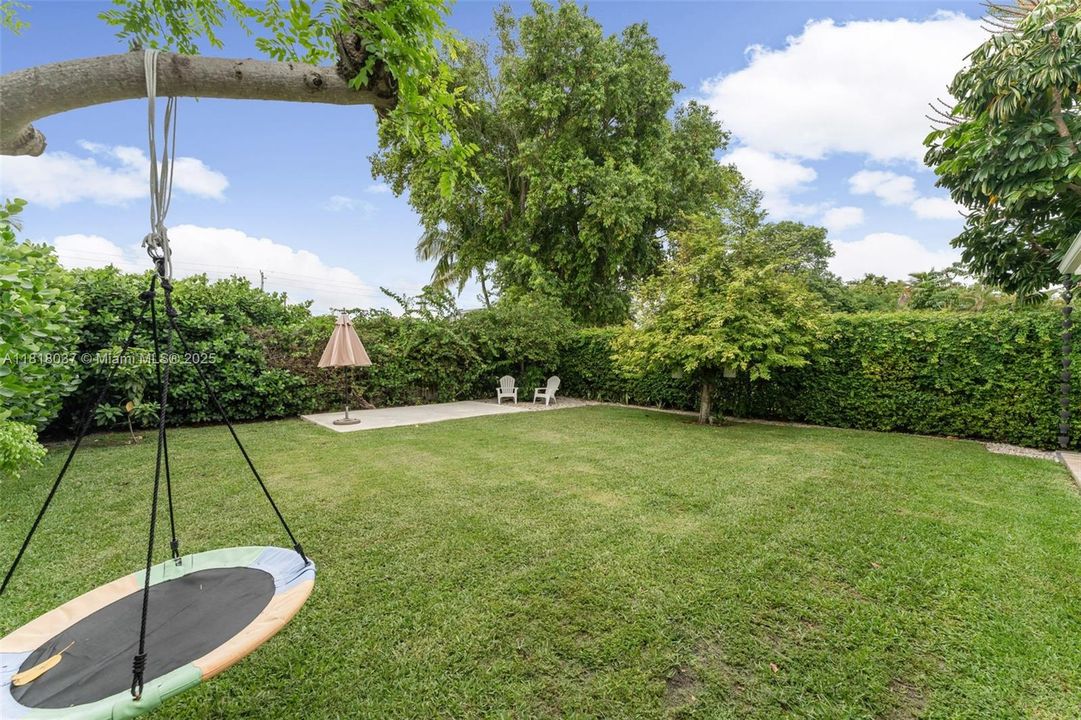 Недавно продано: $1,149,000 (4 спален, 3 ванн, 2086 Квадратных фут)