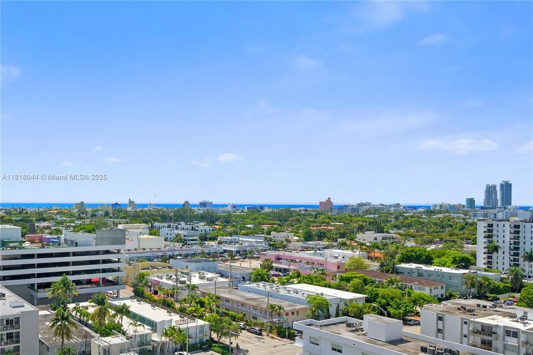 Activo con contrato: $450,000 (1 camas, 2 baños, 660 Pies cuadrados)