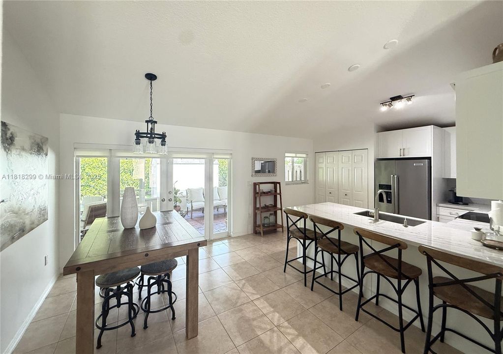 Kitchen & Dinning Room