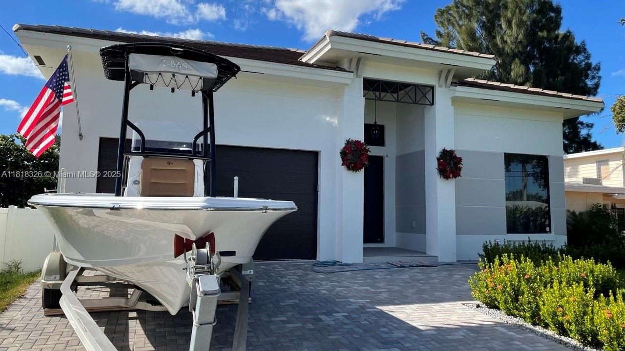 待售: $1,449,000 (4 贝兹, 3 浴室, 2214 平方英尺)