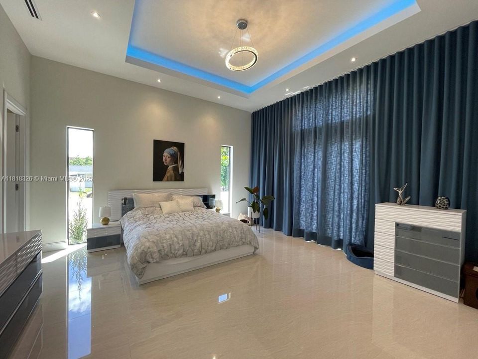 待售: $1,449,000 (4 贝兹, 3 浴室, 2214 平方英尺)