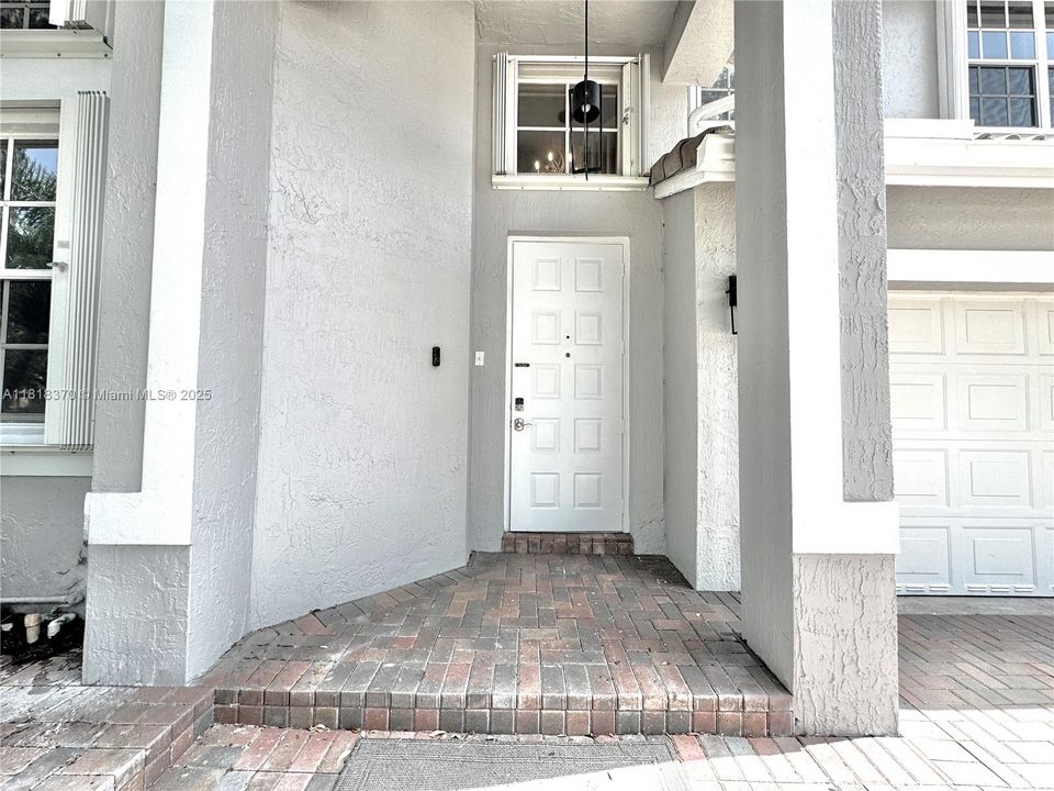 最近租的: $7,000 (4 贝兹, 3 浴室, 3120 平方英尺)