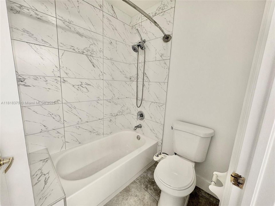 最近租的: $7,000 (4 贝兹, 3 浴室, 3120 平方英尺)