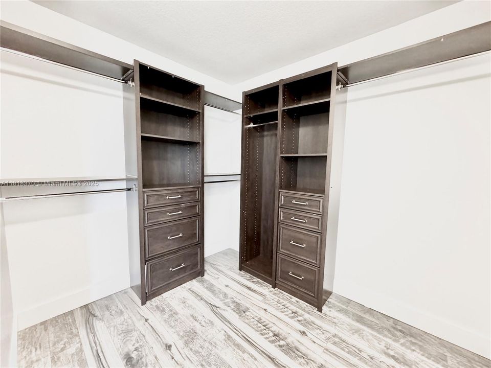 最近租的: $7,000 (4 贝兹, 3 浴室, 3120 平方英尺)