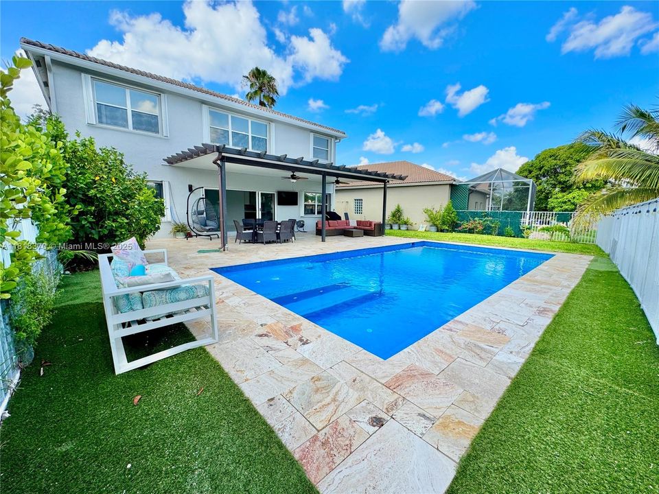 最近租的: $7,000 (4 贝兹, 3 浴室, 3120 平方英尺)