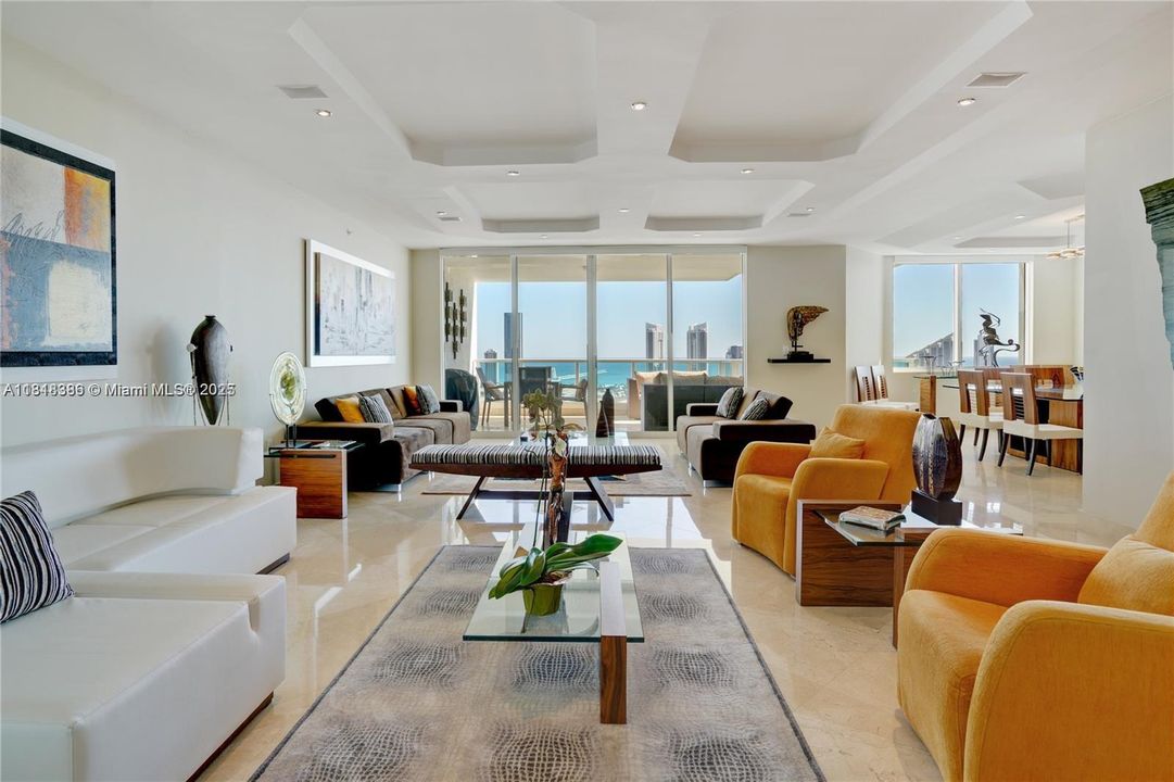 待售: $2,250,000 (3 贝兹, 3 浴室, 3400 平方英尺)