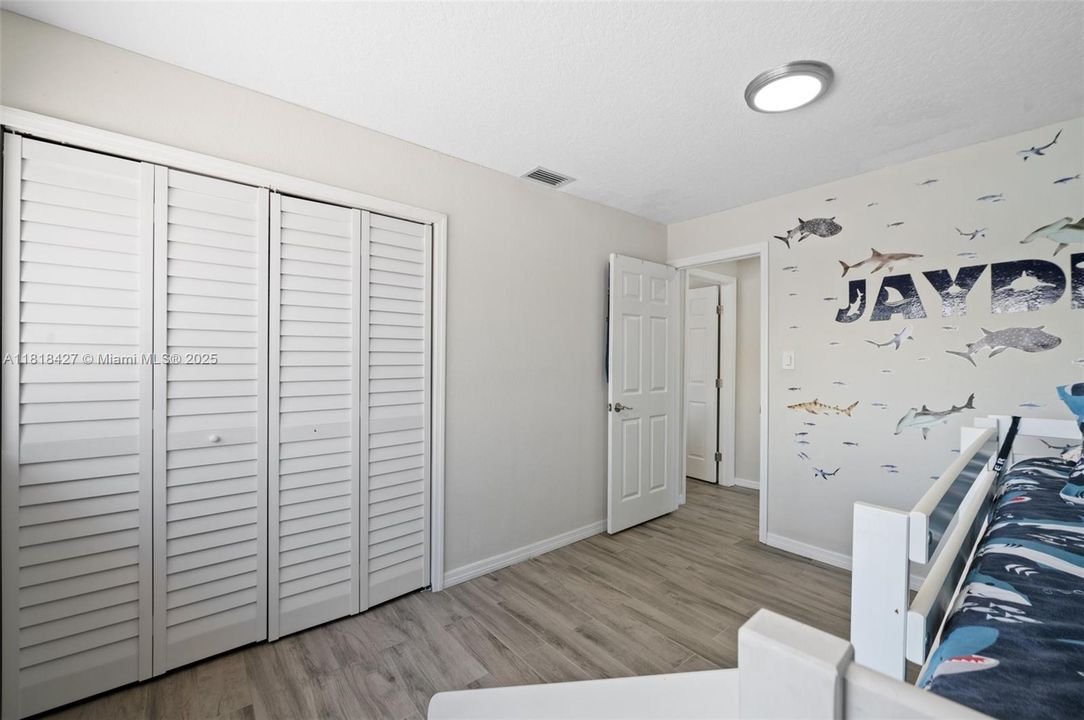 Recently Sold: $680,000 (4 beds, 2 baths, 1808 Square Feet)