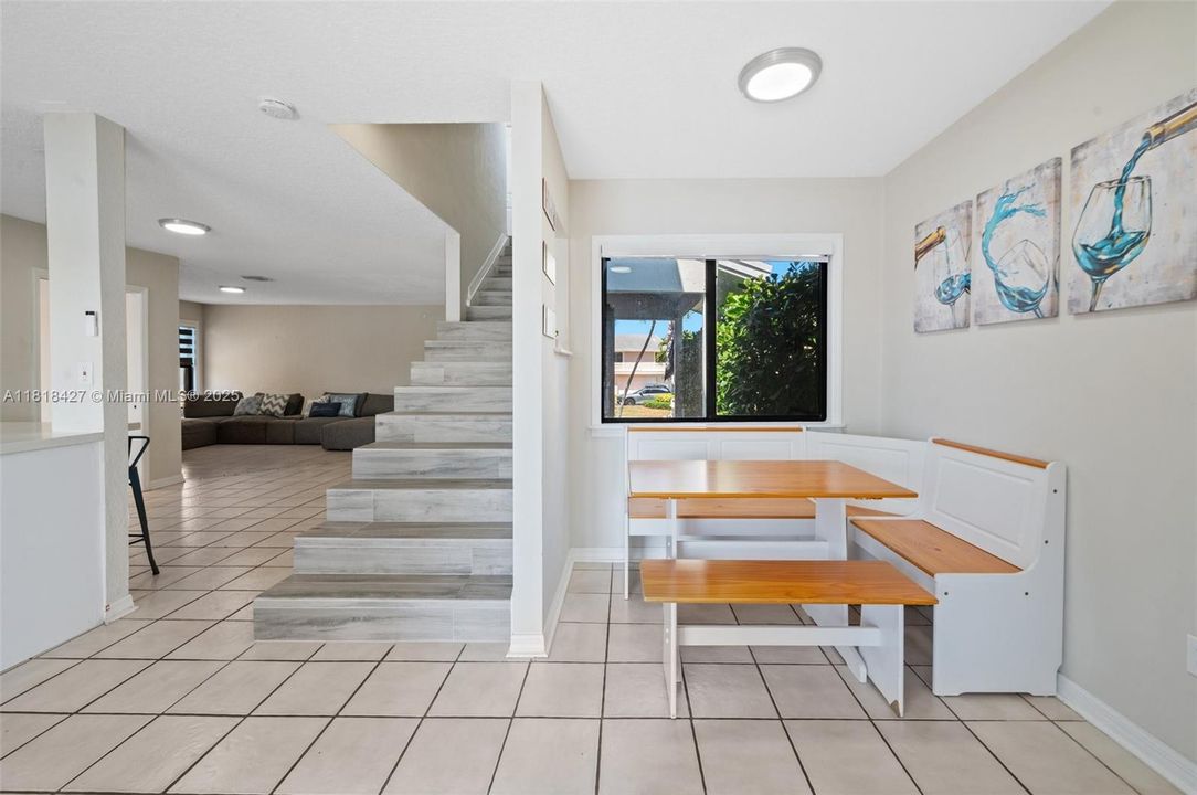 Recently Sold: $680,000 (4 beds, 2 baths, 1808 Square Feet)