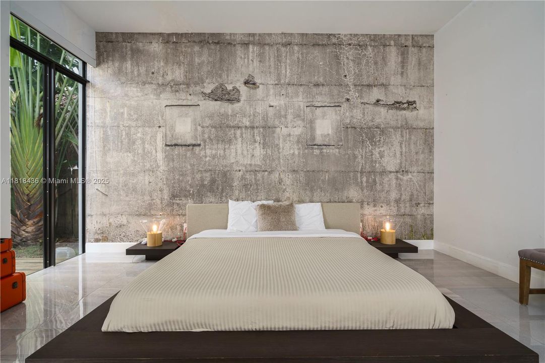 For Sale: $1,800,000 (4 beds, 3 baths, 2860 Square Feet)