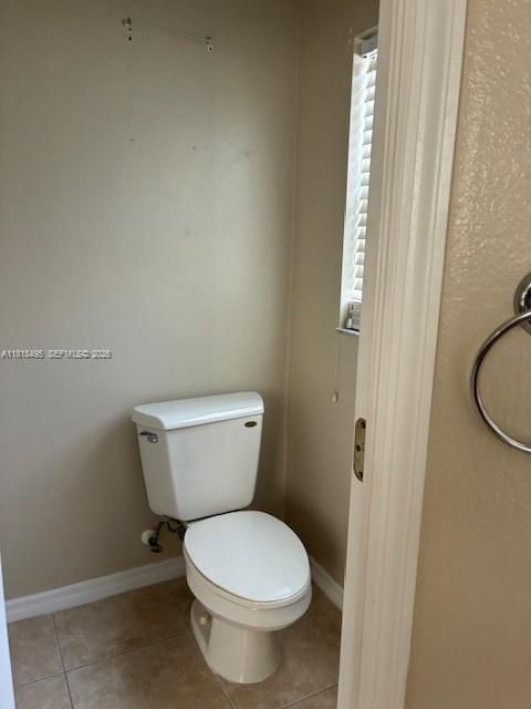 Active With Contract: $2,450 (2 beds, 2 baths, 2050 Square Feet)
