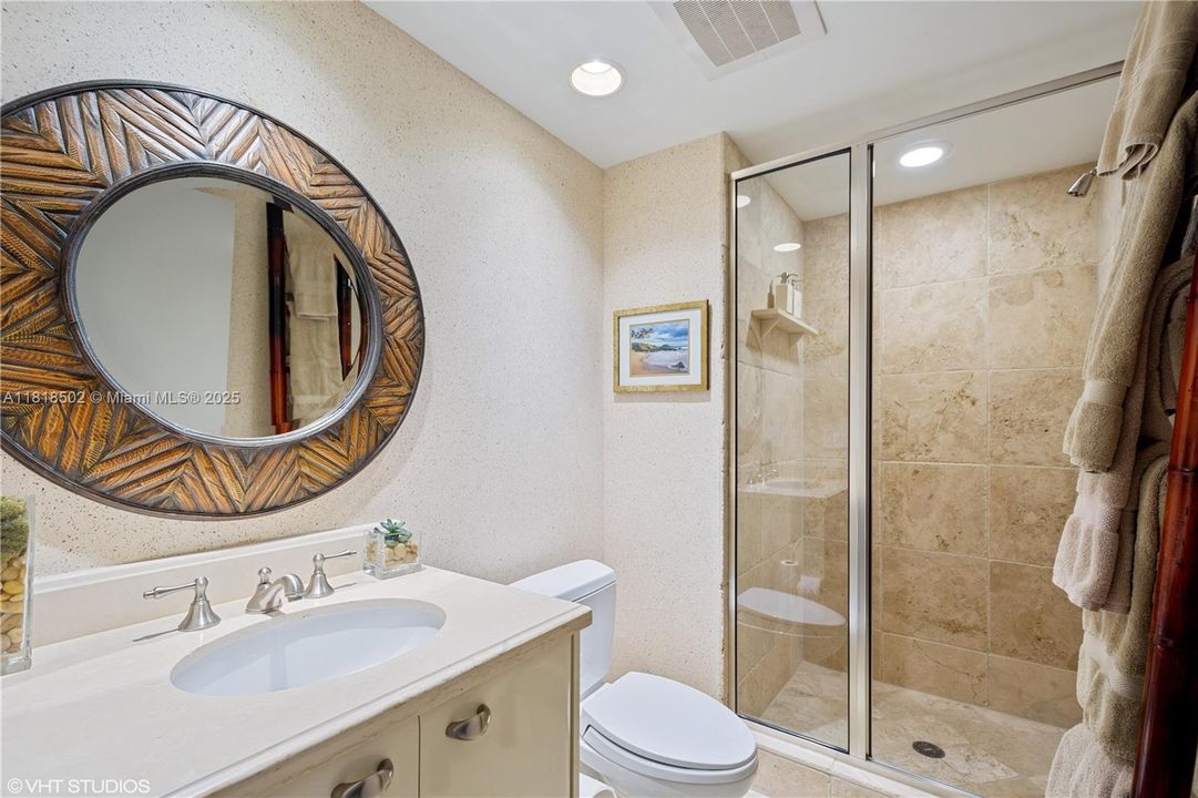 Active With Contract: $2,275,000 (3 beds, 3 baths, 2726 Square Feet)