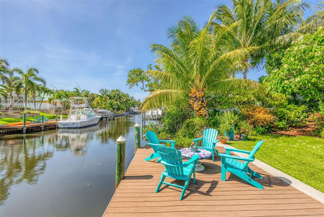 На продажу: $2,999,900 (3 спален, 3 ванн, 2501 Квадратных фут)