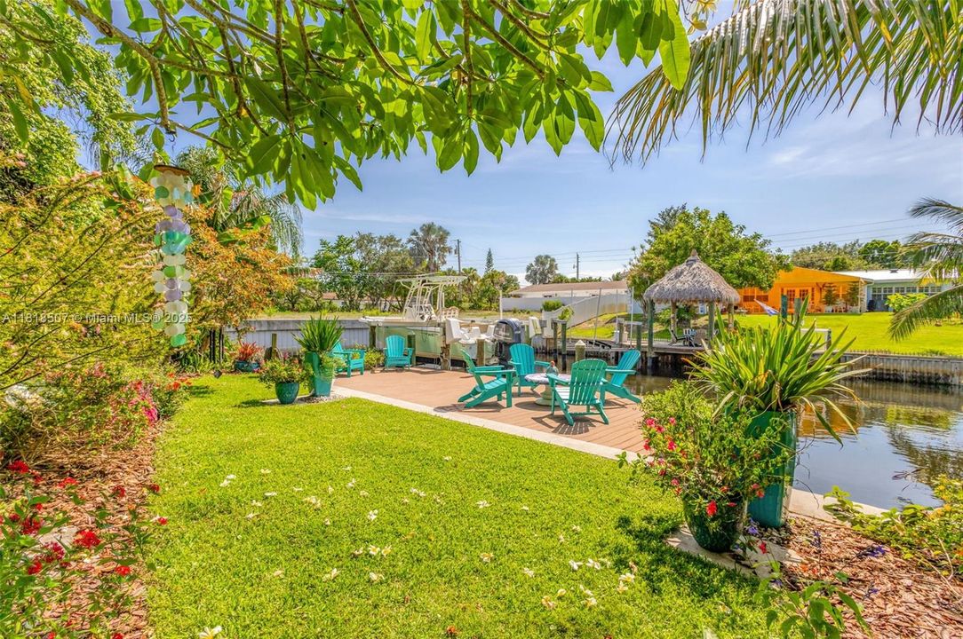 На продажу: $2,999,900 (3 спален, 3 ванн, 2501 Квадратных фут)