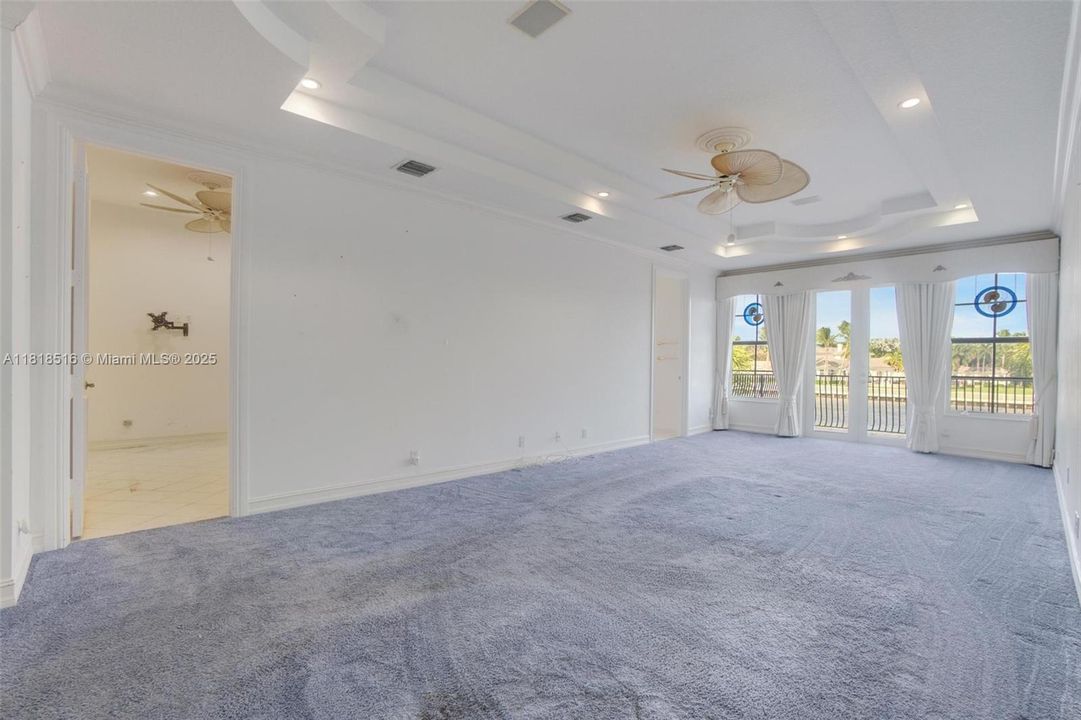 Vendido Recientemente: $2,150,000 (3 camas, 3 baños, 2884 Pies cuadrados)