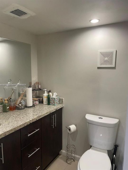 En Venta: $344,899 (3 camas, 2 baños, 1200 Pies cuadrados)