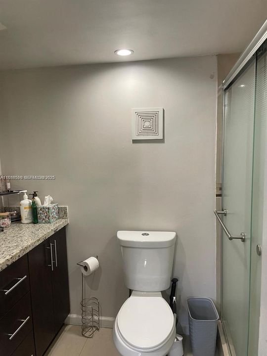 En Venta: $344,899 (3 camas, 2 baños, 1200 Pies cuadrados)