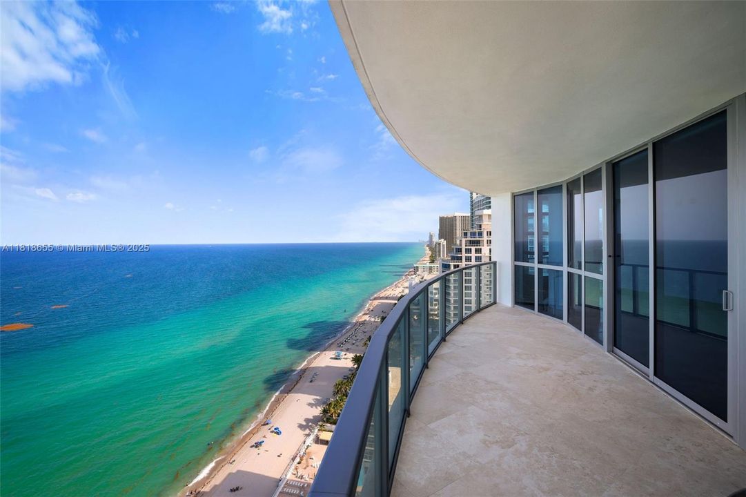 En Venta: $3,250,000 (3 camas, 3 baños, 3091 Pies cuadrados)