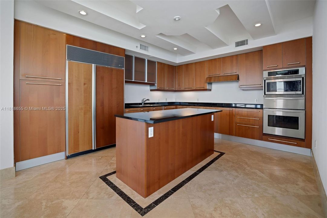 En Venta: $3,250,000 (3 camas, 3 baños, 3091 Pies cuadrados)