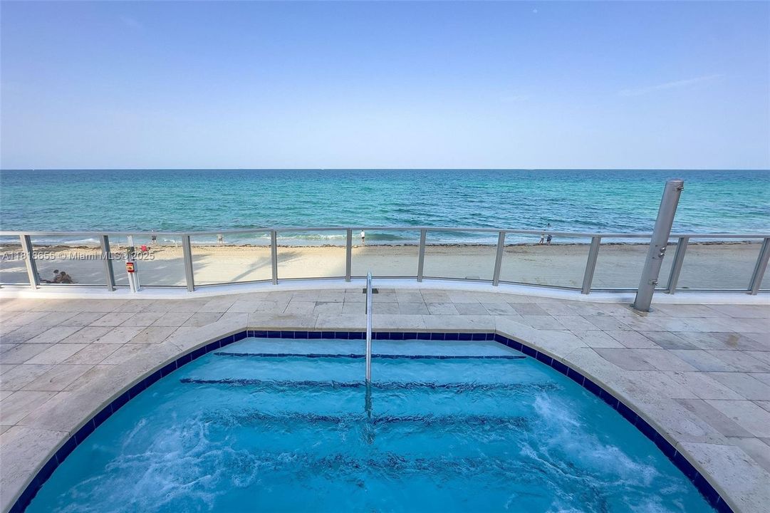 En Venta: $3,250,000 (3 camas, 3 baños, 3091 Pies cuadrados)