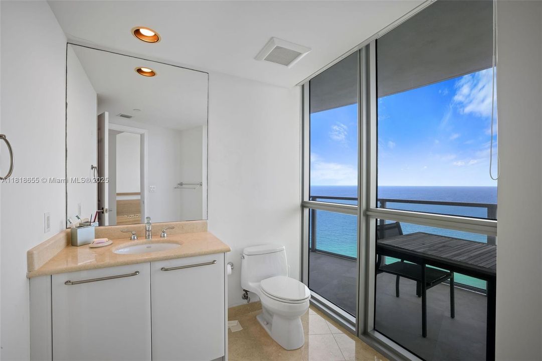 En Venta: $3,250,000 (3 camas, 3 baños, 3091 Pies cuadrados)