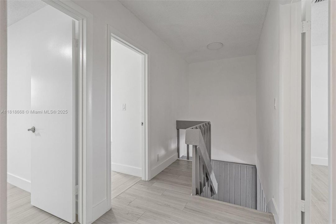 Recently Sold: $339,000 (3 beds, 2 baths, 1650 Square Feet)