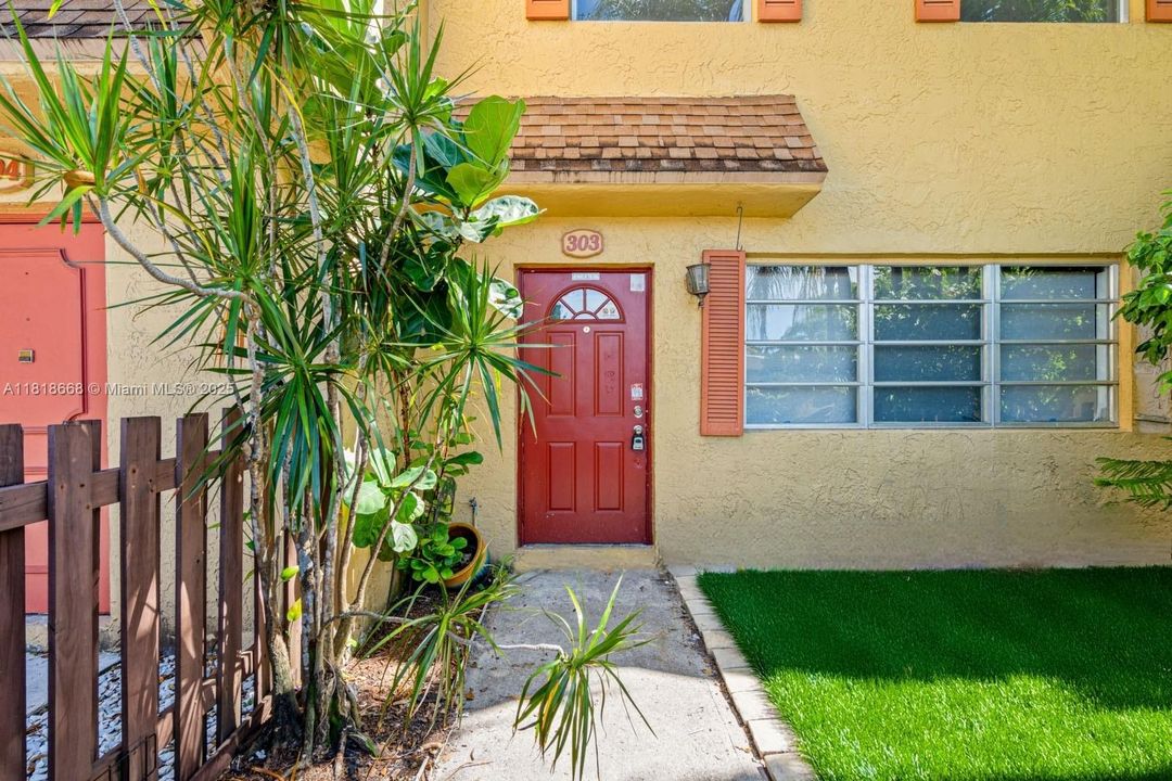 Recently Sold: $339,000 (3 beds, 2 baths, 1650 Square Feet)