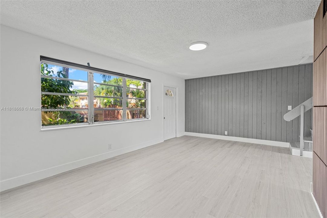 Recently Sold: $339,000 (3 beds, 2 baths, 1650 Square Feet)