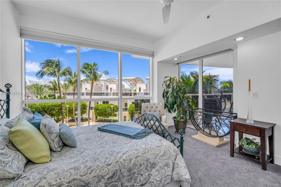 For Sale: $1,499,500 (2 beds, 2 baths, 1658 Square Feet)