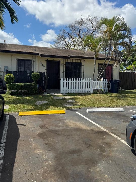 En Venta: $195,000 (1 camas, 1 baños, 920 Pies cuadrados)