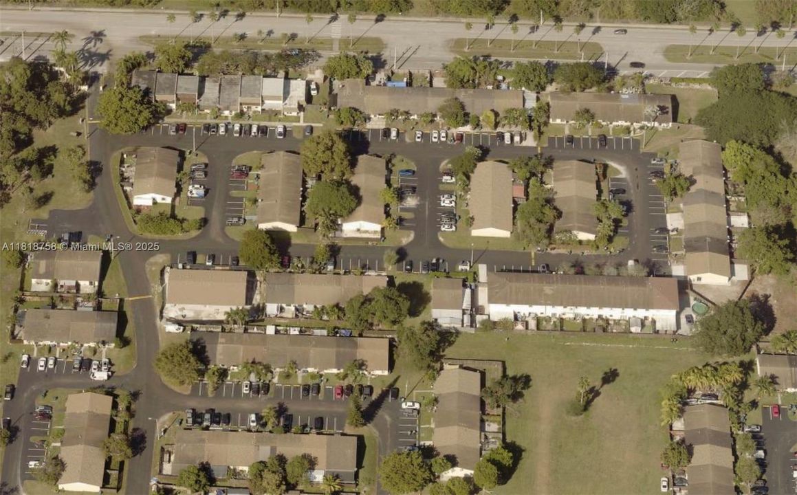 En Venta: $195,000 (1 camas, 1 baños, 920 Pies cuadrados)