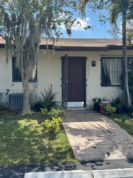 En Venta: $195,000 (1 camas, 1 baños, 920 Pies cuadrados)