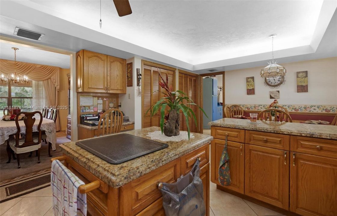 Recently Sold: $1,375,000 (4 beds, 3 baths, 4223 Square Feet)